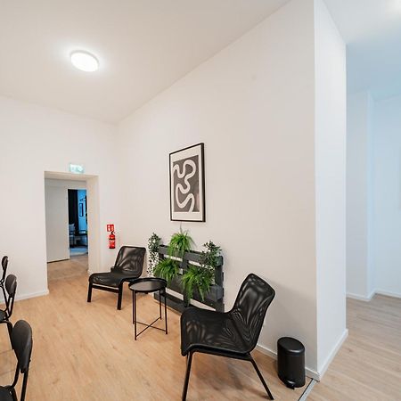 Chic Central City Rooms By Home2 เวียนนา ภายนอก รูปภาพ