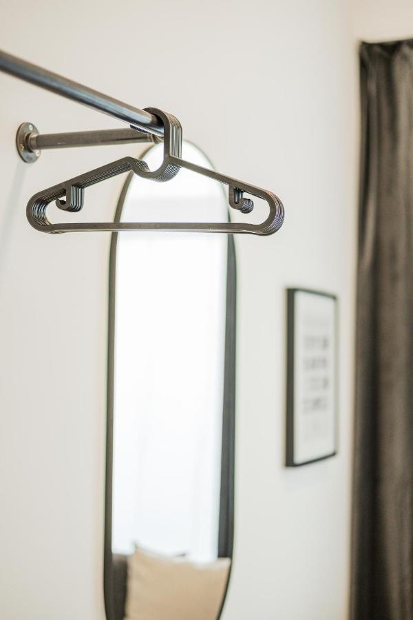 Chic Central City Rooms By Home2 เวียนนา ภายนอก รูปภาพ