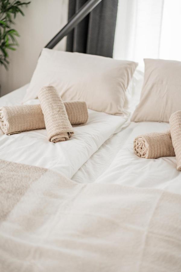Chic Central City Rooms By Home2 เวียนนา ภายนอก รูปภาพ