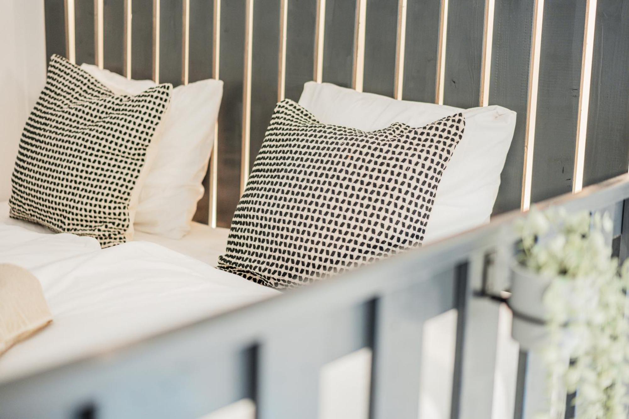 Chic Central City Rooms By Home2 เวียนนา ภายนอก รูปภาพ