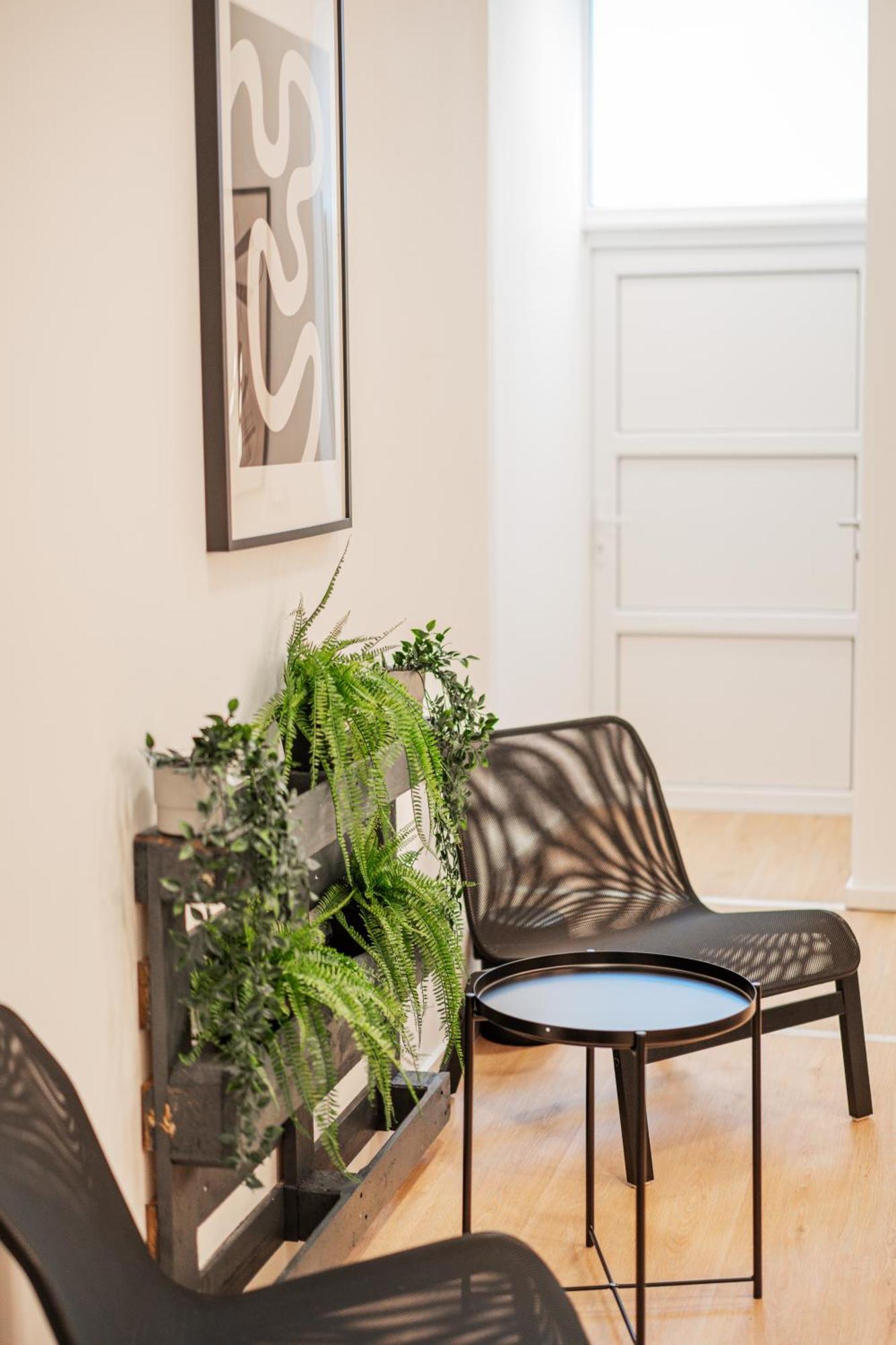 Chic Central City Rooms By Home2 เวียนนา ภายนอก รูปภาพ